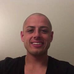 'Chicharito' se raparía para apoyar a pacientes con cáncer