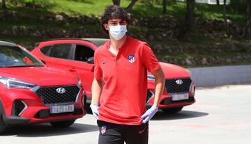 Joao Felix jugador del Atlético de Madrid llegando a realizarse los test del Covid-19 y serológicos.