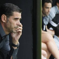 Fernando Hierro debuta con derrota al frente del Oviedo