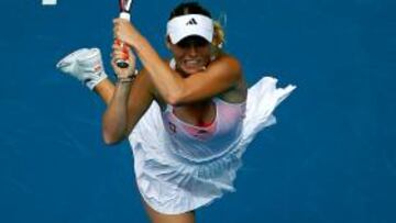 Wozniacki, Henin, Venus y Sharapova, a tercera ronda