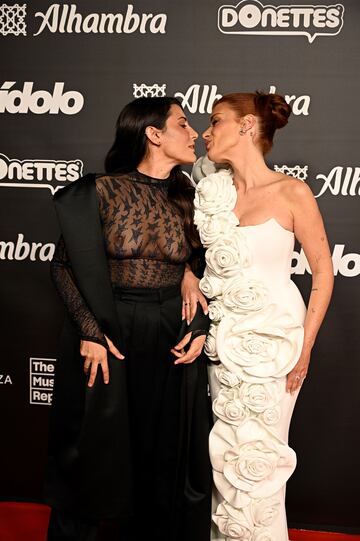 La alfombra roja de los premios Ídolo