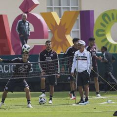 México busca cerrar el año con números positivos ante Chile y Argentina