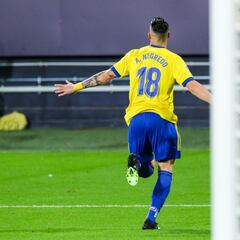 Álvaro Negredo rompe la 'maldición' del Carranza