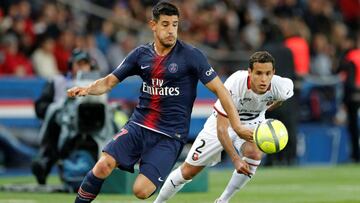 Berchiche, en un partido con el PSG.