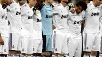 Minuto de silencio por las víctimas del seísmo en Japón