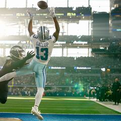 How many NFC East teams are through to the divisional round of the playoffs?