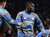 ¿Quién debería ser el lateral izquierdo titular del Real Madrid? Debate en directo con AS: ¡manda tu pregunta u opinión y participa!