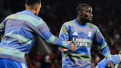 ¿Quién debería ser el lateral izquierdo titular del Real Madrid? Debate en directo con AS: ¡manda tu pregunta u opinión y participa!