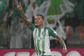 Atlético Nacional eliminó en cuartos de final al Deportivo Cali con doblete de Dayro Moreno a los 50 y 90 minutos. Los verdes avanzaron a semifinales con un marcador de 2-1.