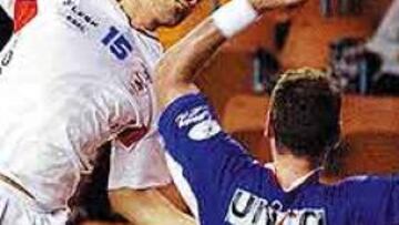 <b>KJELLING.</B> Sus goles llegaron en el momento oportuno para Ademar.