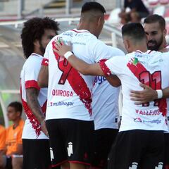 Curicó festeja ante Cobresal y logra su primer triunfo en el año