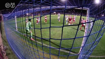 Un gol perfecto para explicar la diferencia de motivación entre un Primera y un Primera RFEF en Copa