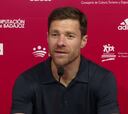 La misma elegancia que tenían sus pases largos: aplauso global a Xabi Alonso por esta respuesta