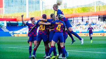 Jugadoras del Barça ante el Rayo.
