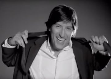 Zamorano, otra vez. Iván incursionó en el mundo de la moda con una marca propia en La Polar. Zibel era el nombre de la marca.