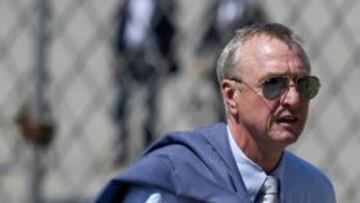 Cruyff devuelve la insignia que le distinguía como presidente de honor del FC Barcelona