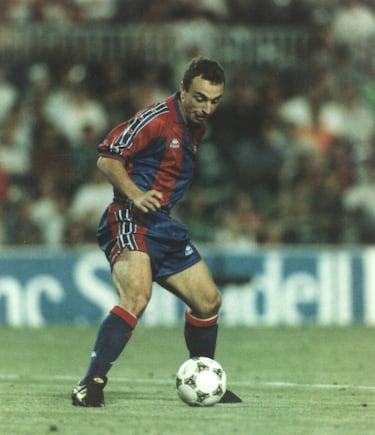 De Cuéllar a Lamine Yamal pasando por Messi, ¿quién ha jugado con el ‘10’ fijo en el Barça?