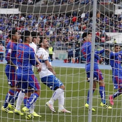 La U busca inédita marca en la Supercopa ante Católica