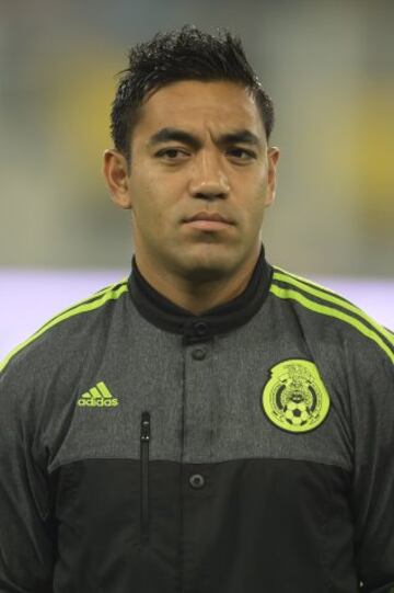 Marco Fabián, extremo derecho