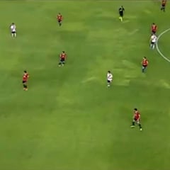 La milimétrica asistencia de Paulo Díaz en el partido ante Independiente