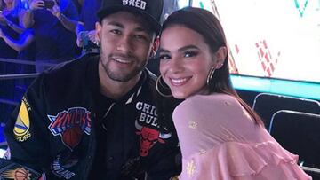 Neymar y Bruna Marquezine asistieron a la final de La Voz Kids Brasil.