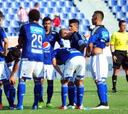 Millos, a pagar multa por no presentarse al himno ante Junior