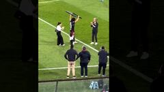 Colo Colo homenajea a Falcón y así reaccionan en el Monumental