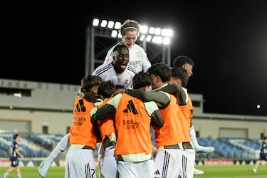 El Castilla golea al Celta Fortuna a lomos del prometedor Jacobo Ortega