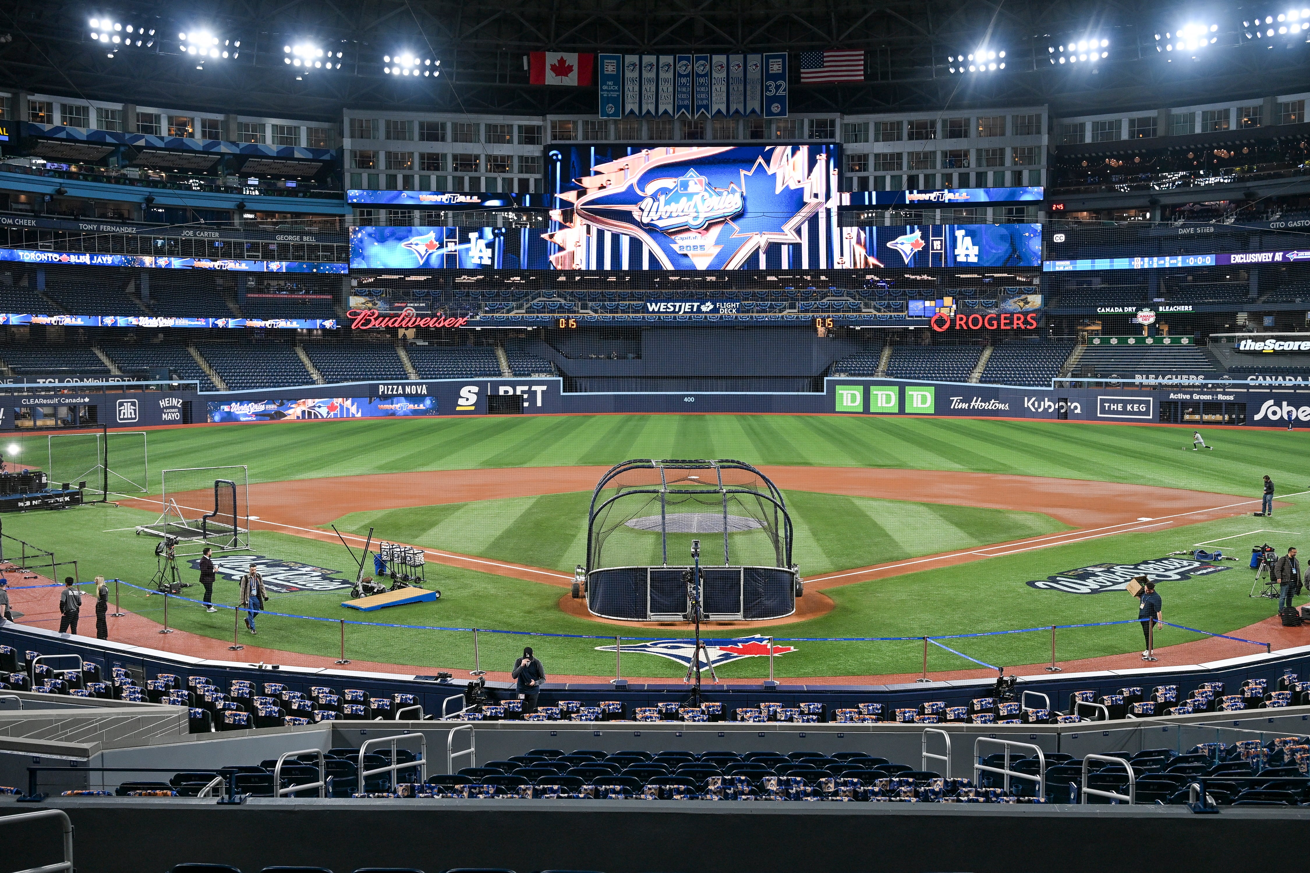 Conoce el Club 328, uno de los mejores lugares para ver la Serie Mundial