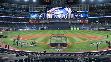 Here’s who is throwing the ceremonial first pitch for game 6 of the MLB World Series.