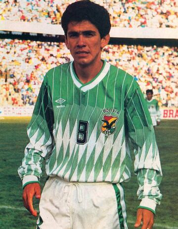 Cobreloa era el equipo que defendía este jugador boliviano cuando estuvo en Estados Unidos 1994. 