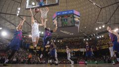 29/12/19 PARTIDO BALONCESTO BASKET  LIGA ACB LIGA ENDESA  BARCELONA - REAL MADRID  LAPROVITTOLA Y BRANDON DAVIES