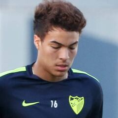 Peñaranda espera estar de vuelta con el Málaga tras el parón