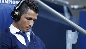 "If Cristiano pushes himself, he risks missing Euro 2016"