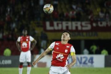 Santa Fe venció al Tolima en duelo adelantado y es nuevo líder de la Liga.