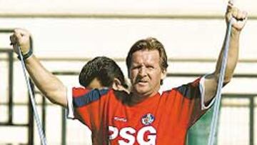 <b>INTEGRADO. </b>Schuster se entrena como un futbolista más.