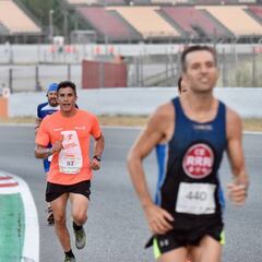 Marc Márquez cambió la moto por las zapatillas en Montmeló