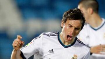 Mosquera celebra un gol con el Castilla.