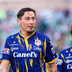 Con emotiva despedida, Rubens Sambueza dice adiós a México