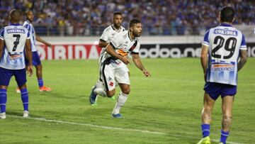 Oswaldo Henr&iacute;quez, defensa colombiano