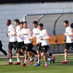 Kondogbia, la última ausencia en el entrenamiento