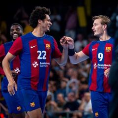 El Barça con un doble reto: el título y el premio