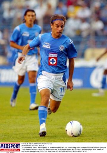 El uruguayo Richard Núñez llegó a Cruz Azul en el Apertura 2005. Regresó en el Apertura 2006 y permaneció en el equipo hasta el Clausura 2007. Durante ese periodo, lo más que alcanzó el equipo fueron las semifinales del Clausura 2007.