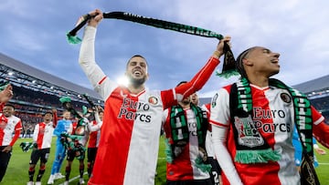 David Hancko celebra con el Feyenoord. Puede ser el siguiente.