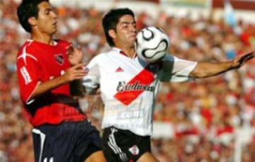 Cristan Álvarez jugó el clásico en el Apertura 2005-06, el 16 de octubre del 2005. El duelo terminó en empate 0-0.