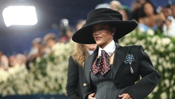 The Grammy Award-winning artist revealed she’s pregnant once again, but how many kids does she have?