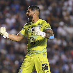 Se despide Gil Alcalá del Querétaro antes de regresar a Pumas