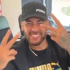 PSG forward Neymar supports right-wing president Jair Bolsonaro in Brazil’s general election