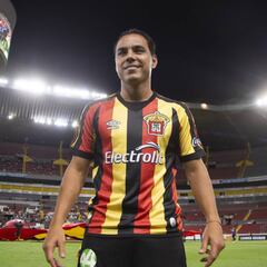 Bravo rinde tributo a Vergara y Leones se despiden en el Ascenso