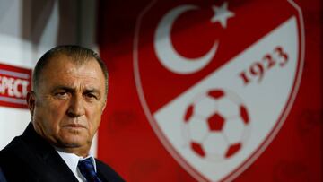 Dimite Fatih Terim tras el lío de su supuesta agresión